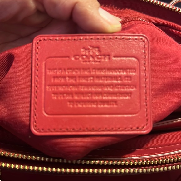 COACH LEATHER CARRIE TOTE SHOULDER BAG SATCHEL RED - Picture 5 of 6